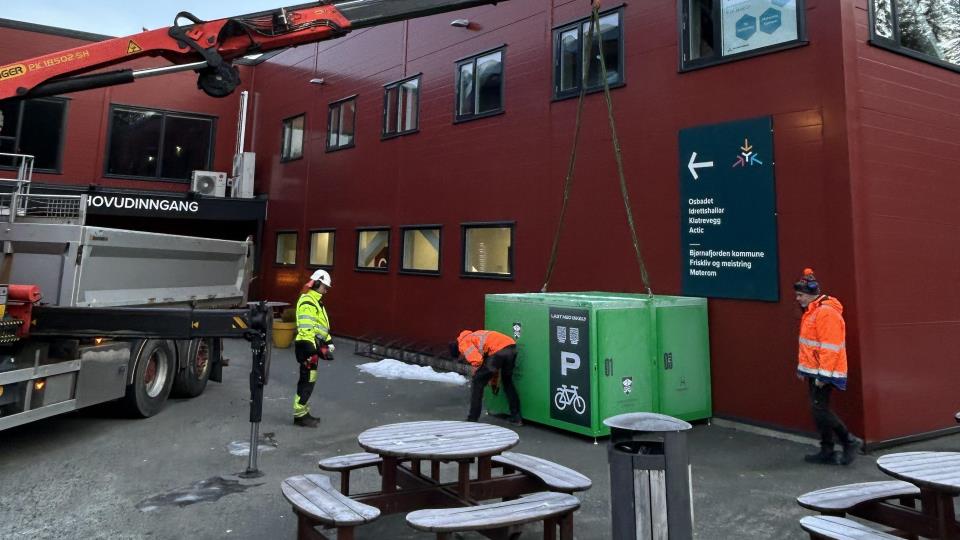 Lenkje til artikkel: Ny sykkelparkering på Kuventræ