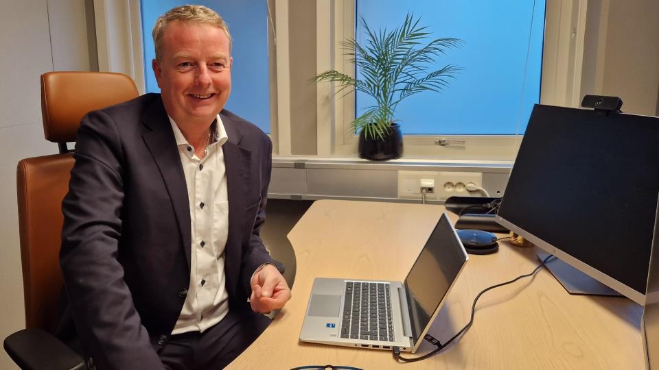 Lenkje til artikkel: Ordførar Terje Søviknes er på plass